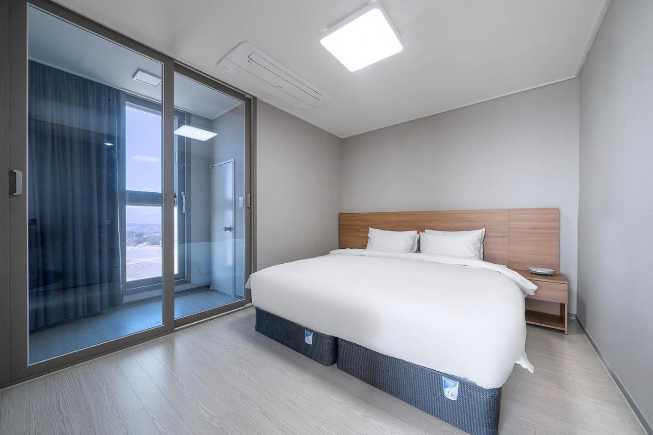 Gangneung Chonpines Ocean Suites Hotel מראה חיצוני תמונה