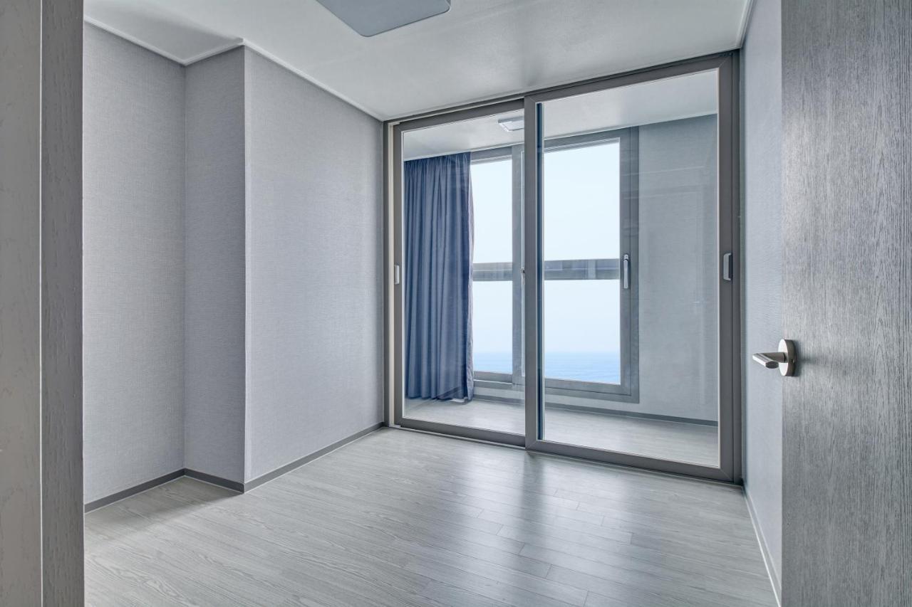 Gangneung Chonpines Ocean Suites Hotel מראה חיצוני תמונה