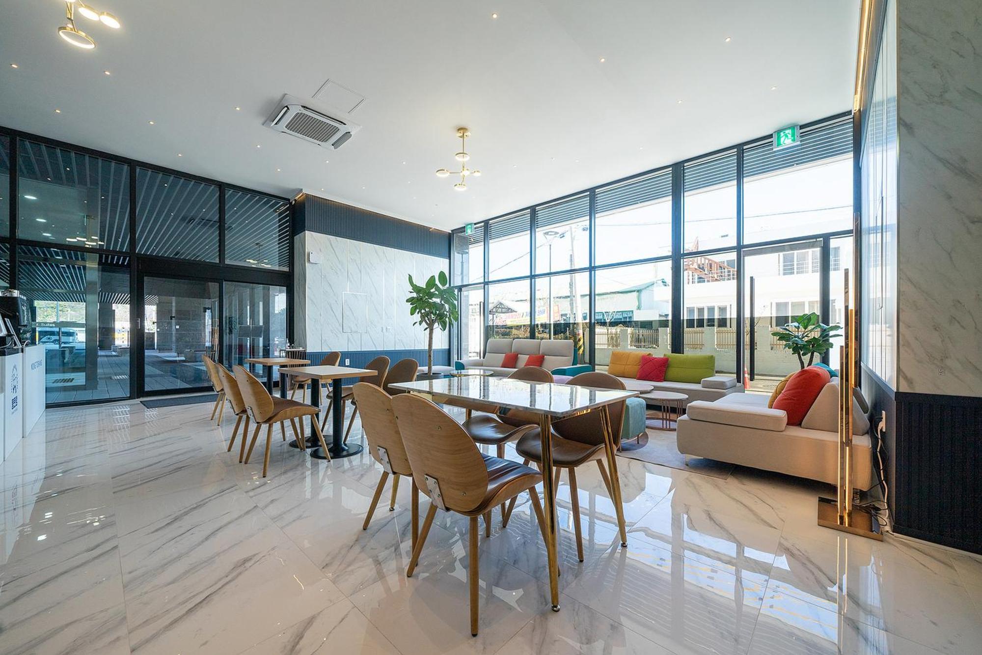 Gangneung Chonpines Ocean Suites Hotel מראה חיצוני תמונה